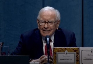 Warren Buffett: lucro da Berkshire Hathaway dispara 500% no 1T23