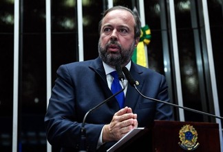 Petrobras (PETR4): ministro anuncia mudança na política de preços