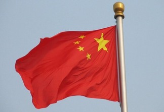 China sinaliza "abordagem humana" da covid-19