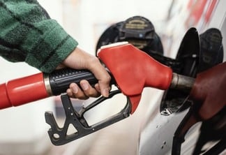 Falta de combustível atinge um a cada cinco postos na França
