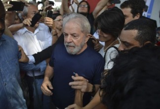 Lula tem 54% e Bolsonaro 46% dos votos válidos