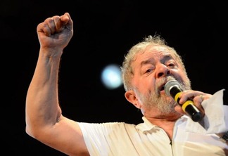 Ipec: Lula soma 51% e Bolsonaro aparece com 37% dos votos válidos