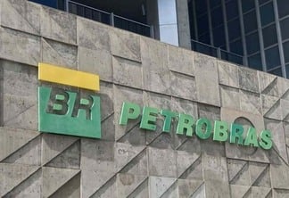 Petrobras (PETR4) divide mercado em meio às eleições