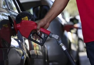 Preço da gasolina tem queda de 6