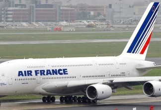 Voos são cancelados devido a greve em aeroportos na França