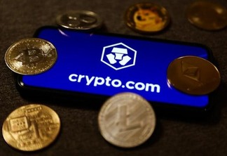 Crypto.com demite 260 funcionários em meio à crise de criptomoedas