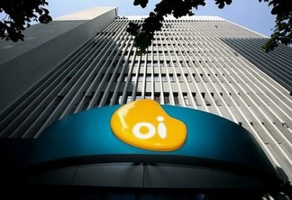 Oi (OIBR3) renegocia dívidas com Anatel e amplia prazo para pagamento
