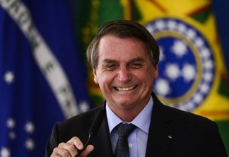 Bolsonaro deve corrigir faixa de isenção do IR para R$ 2