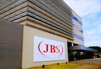 JBS (JBSS3) cria unidade de negócio para alugar caminhões elétricos