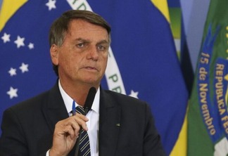 Justiça bloqueia mais R$ 370 mil de Bolsonaro