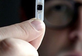 Microchip: tecnologia permite pagamento com a mão
