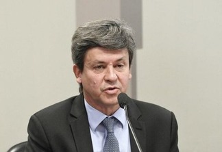 Tesouro diverge de indicado para Petrobras sobre fundo para controlar preços