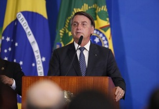 Governo intima Petrobras para esclarecer sobre reajuste de combustíveis