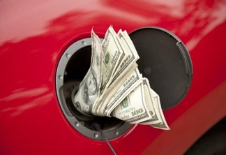 Preço da gasolina é alvo de fiscalização do Procon