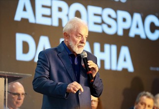 Lula durante discurso em ato na Bahia. Foto: Mateus Pereira/GOVBA